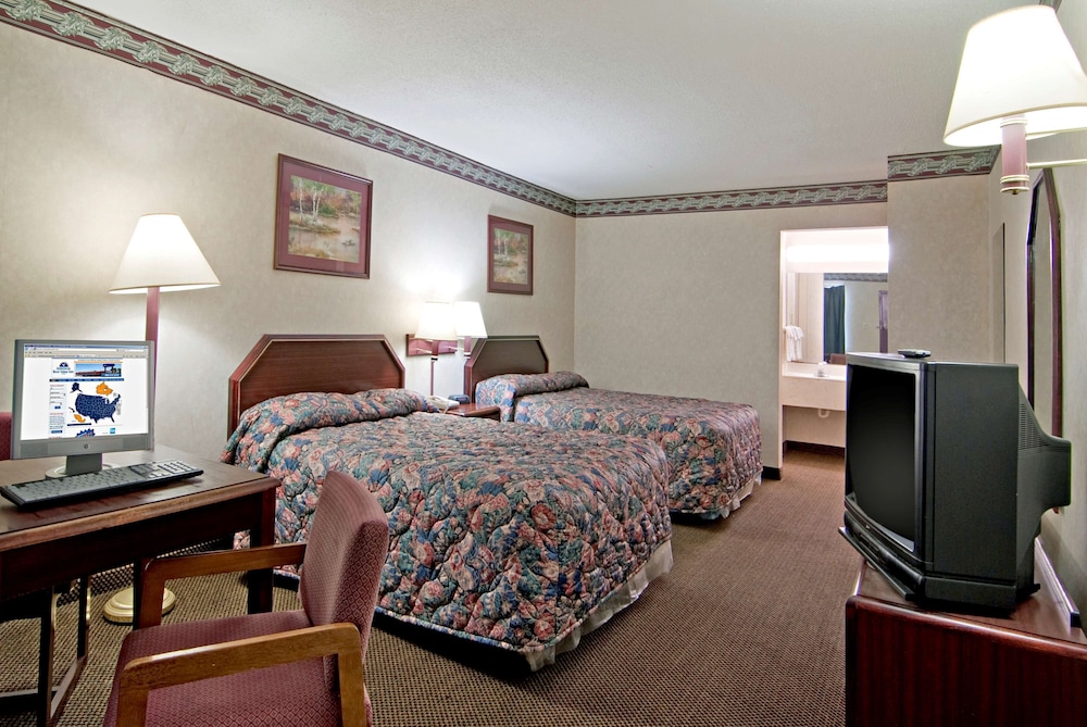 Americas Best Value Inn Suites Clarksdale 7/27