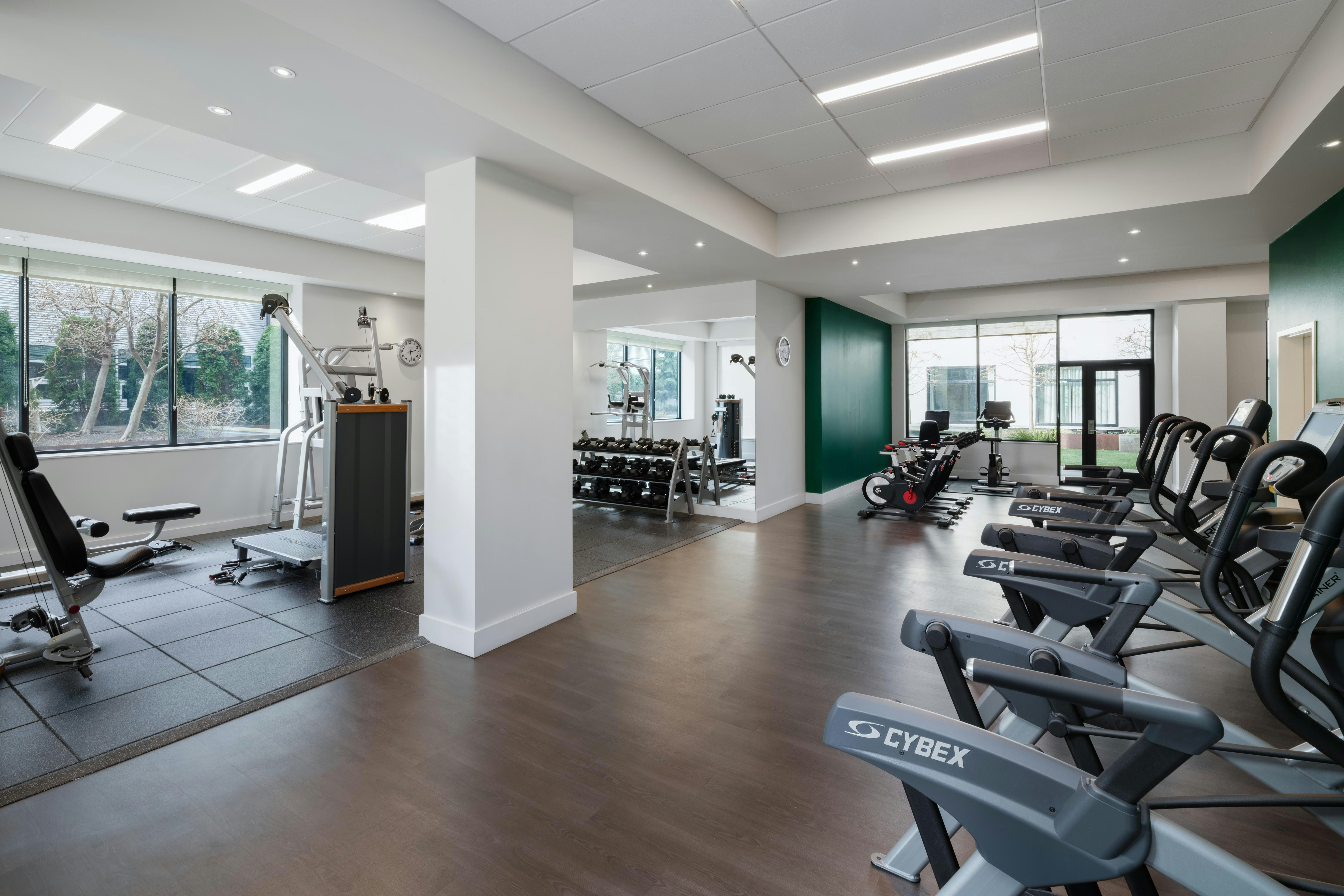 Staybridge Suites Seattle - South Lake Union 32/75