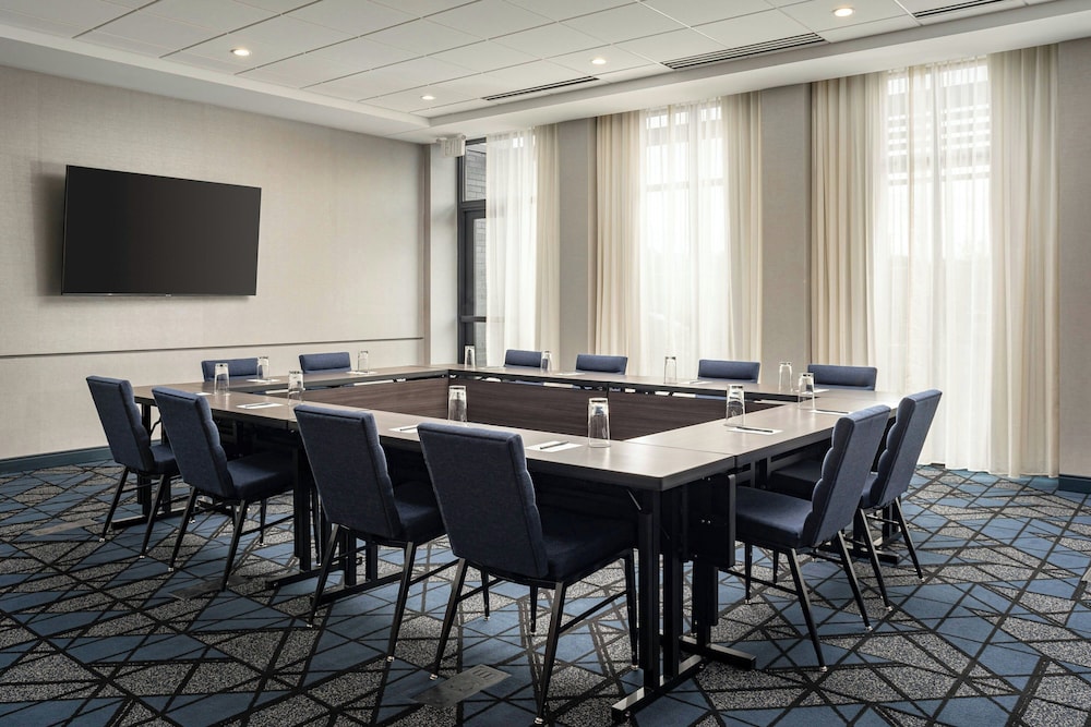 Courtyard by Marriott Cleveland TN 22/32