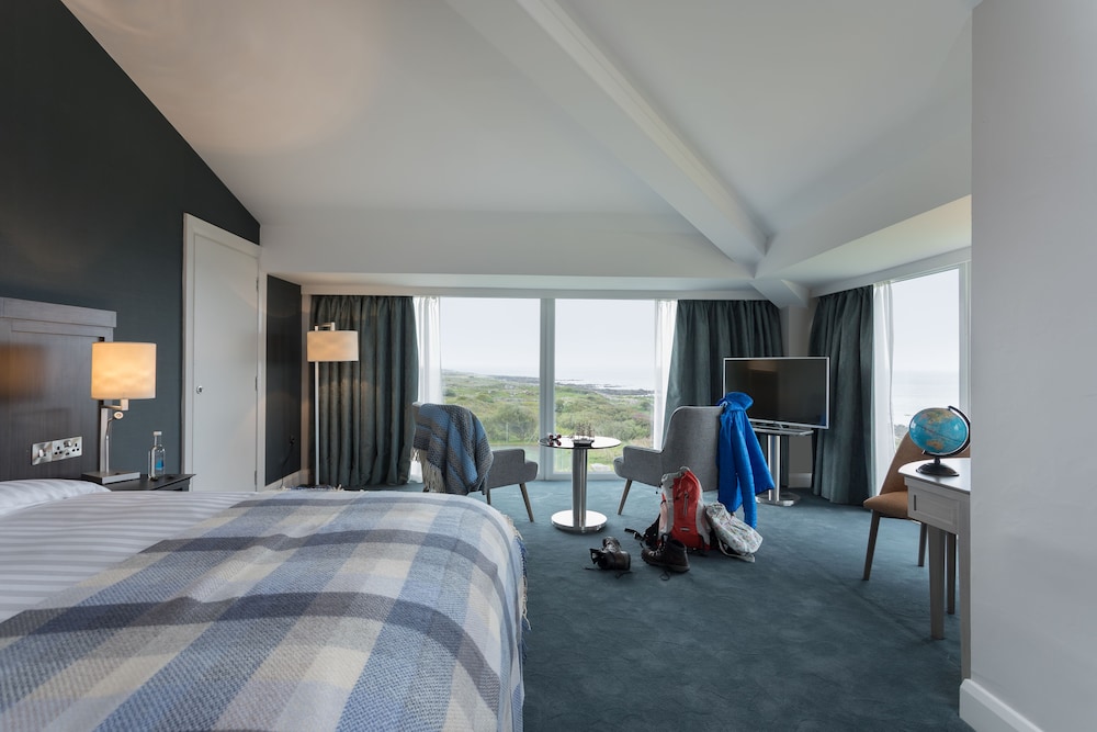 Connemara Coast Hotel 31/69