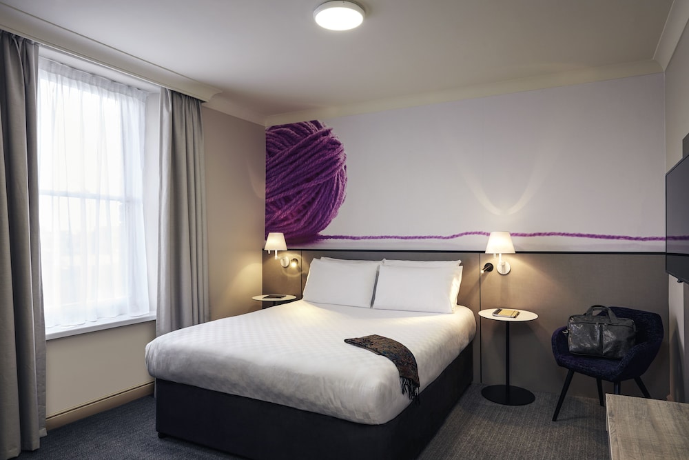Exeter Rougemont hotel by Sunday 22/61