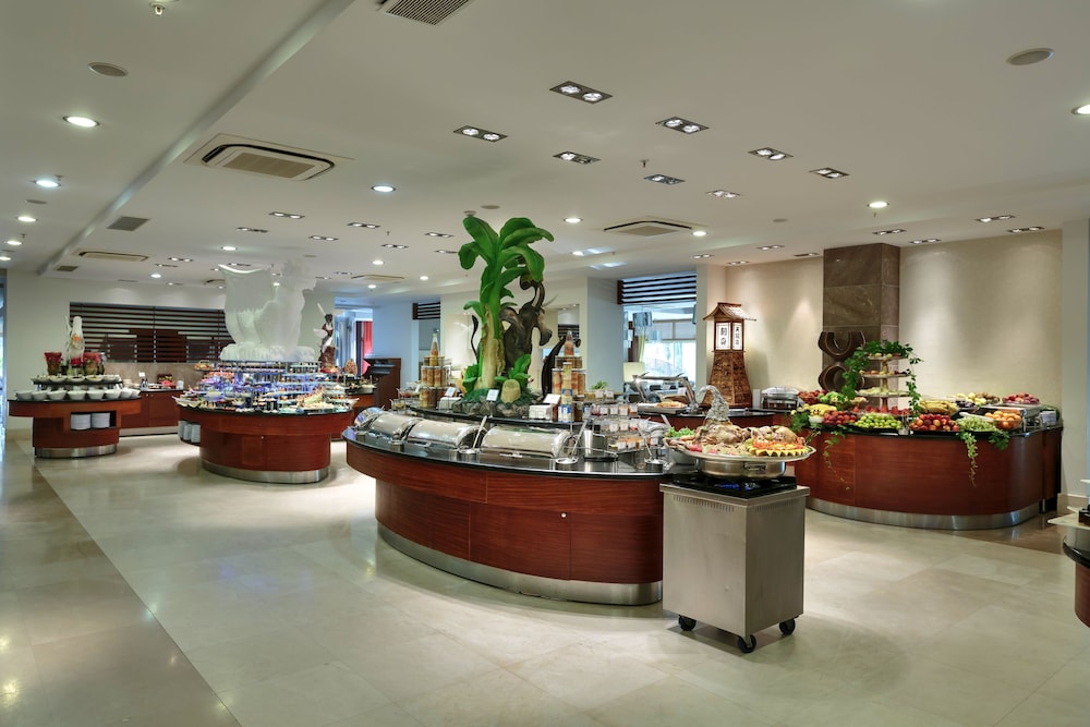Sunis Evren Beach Resort Hotel and Spa 9/66