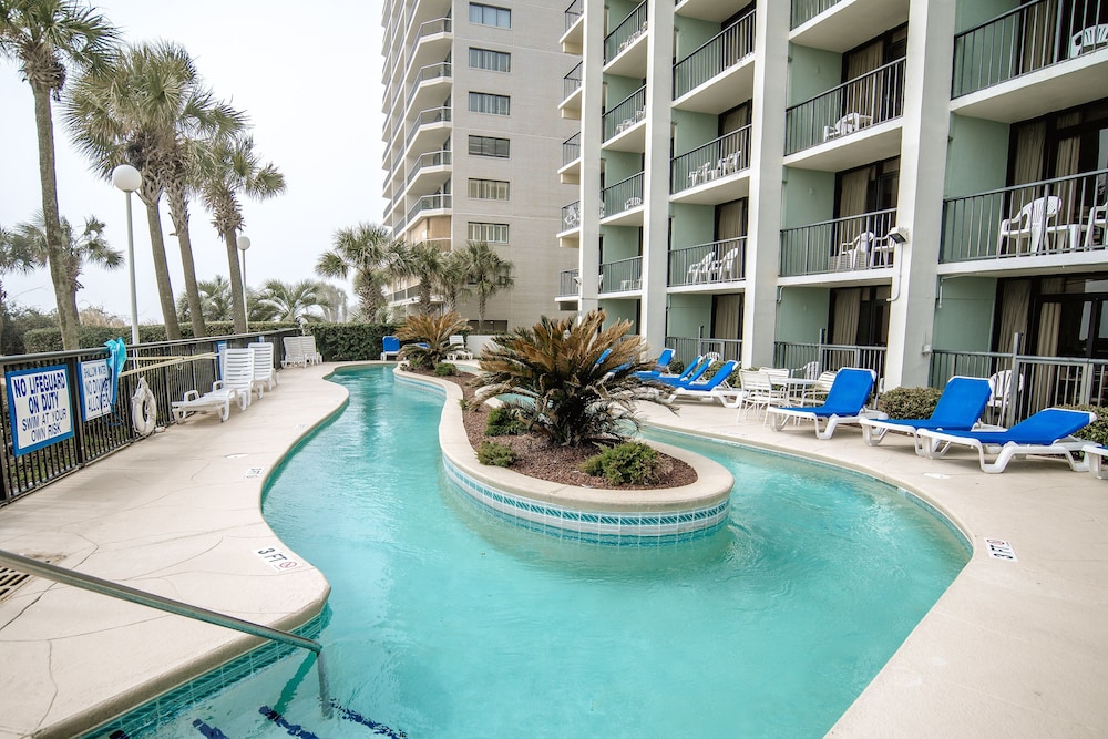 Grande Shores Ocean Resort 11/84
