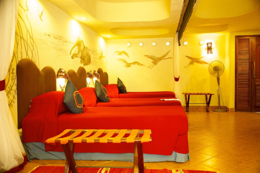 Amboseli Serena Safari Lodge 69/81