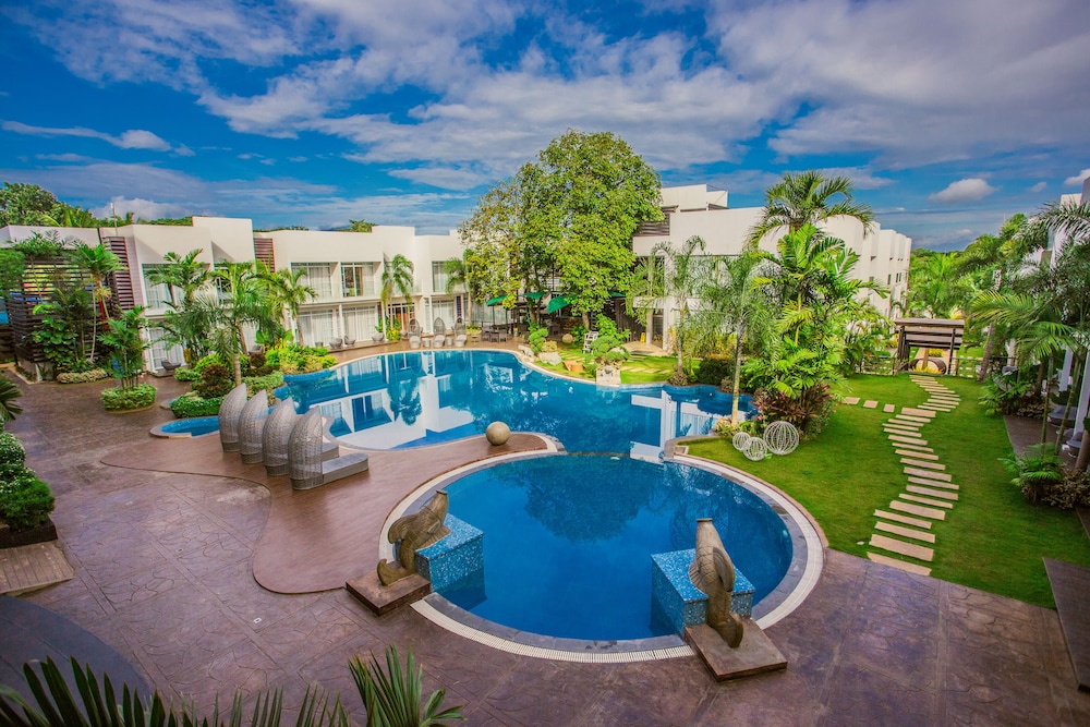 Aziza Paradise Hotel 46/50