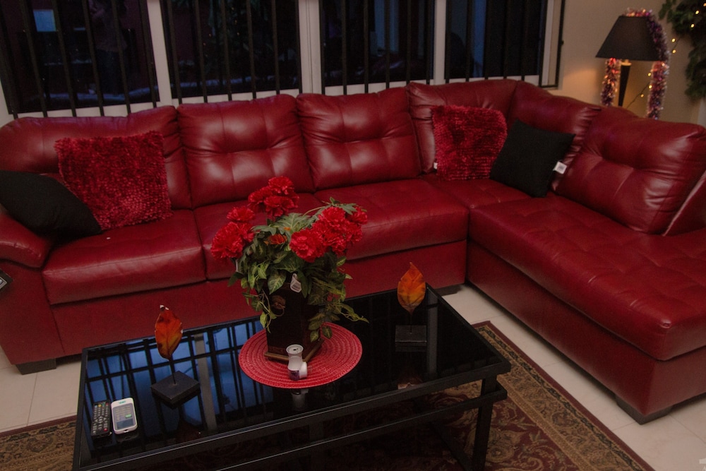 Appiah's Royal Suites 24/45