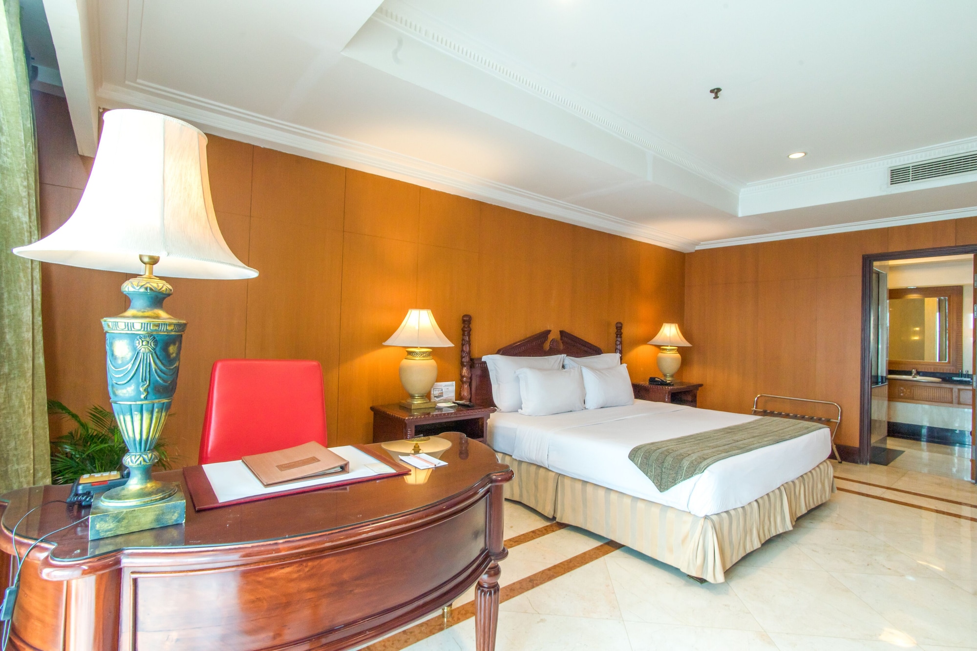 Ambassador Suite