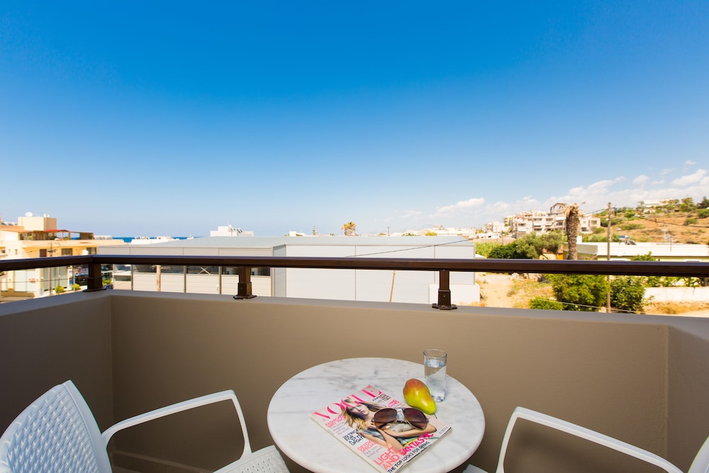 Eltina Hotel 29/50