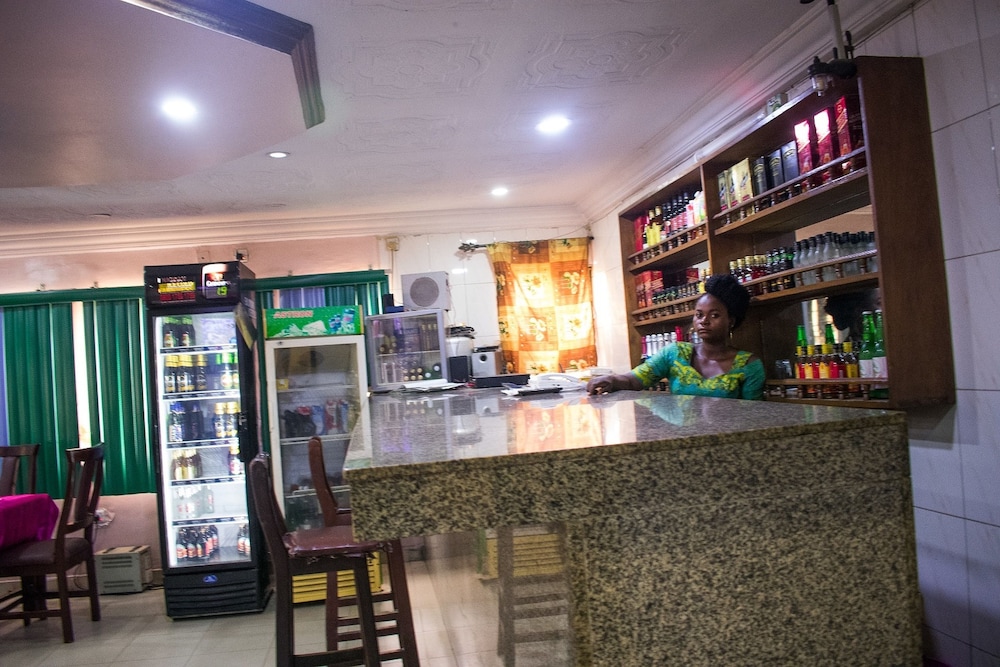Isno Hotels Lagos 27/35