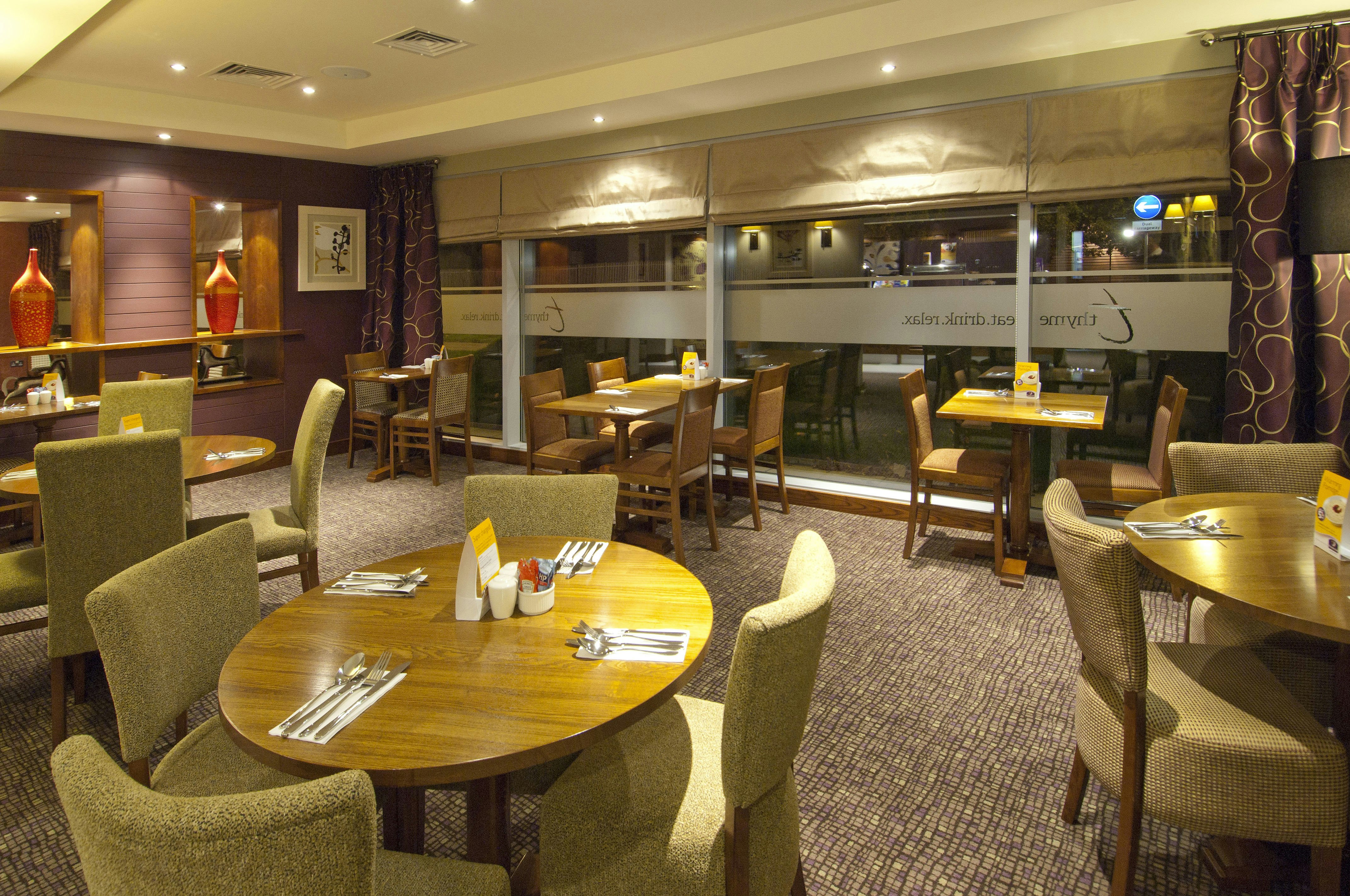 Premier Inn Liverpool John Lennon Airport 18/32