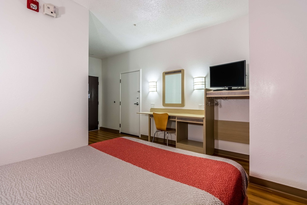 Motel6 Fort Mill, SC - Charlotte 26/46