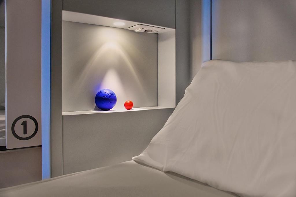 Private Room, 6 Beds
