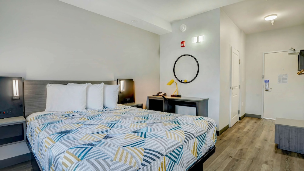 Motel6 Highland, CA – San Bernardino – East 14/35