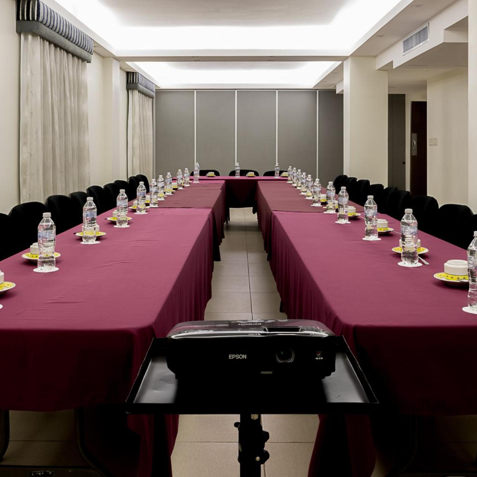 Hotel Mansur 29/43