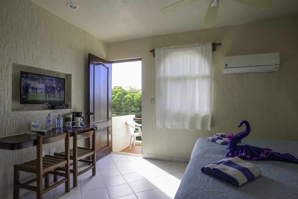 Villas De Rosa Beach Resort 23/68