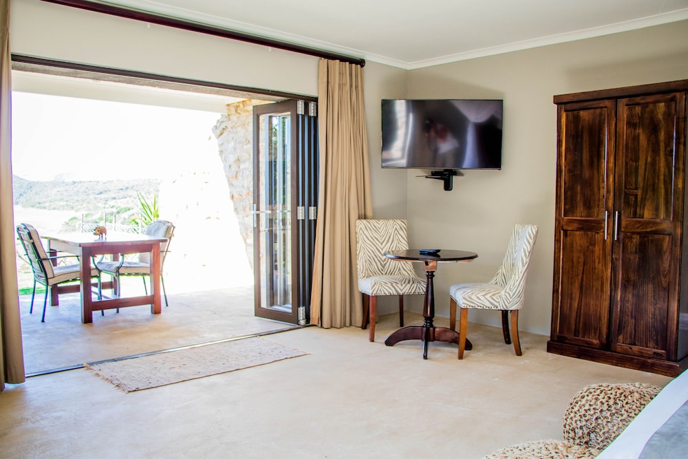 The Ranch House at African Safari Lodge 26/50