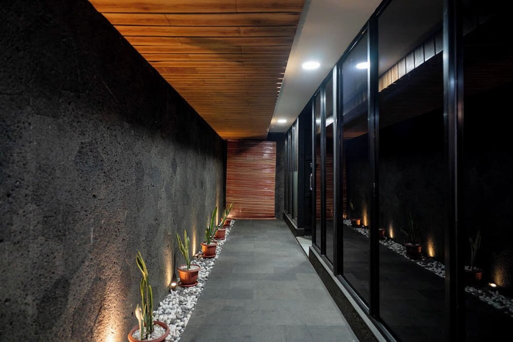 Kalya Hotel Bandung 71/73
