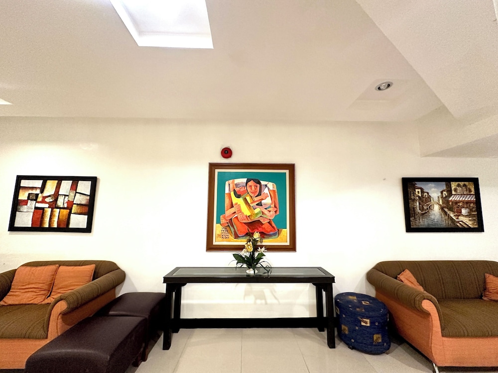 Subic Bay Peninsular Hotel 40/58