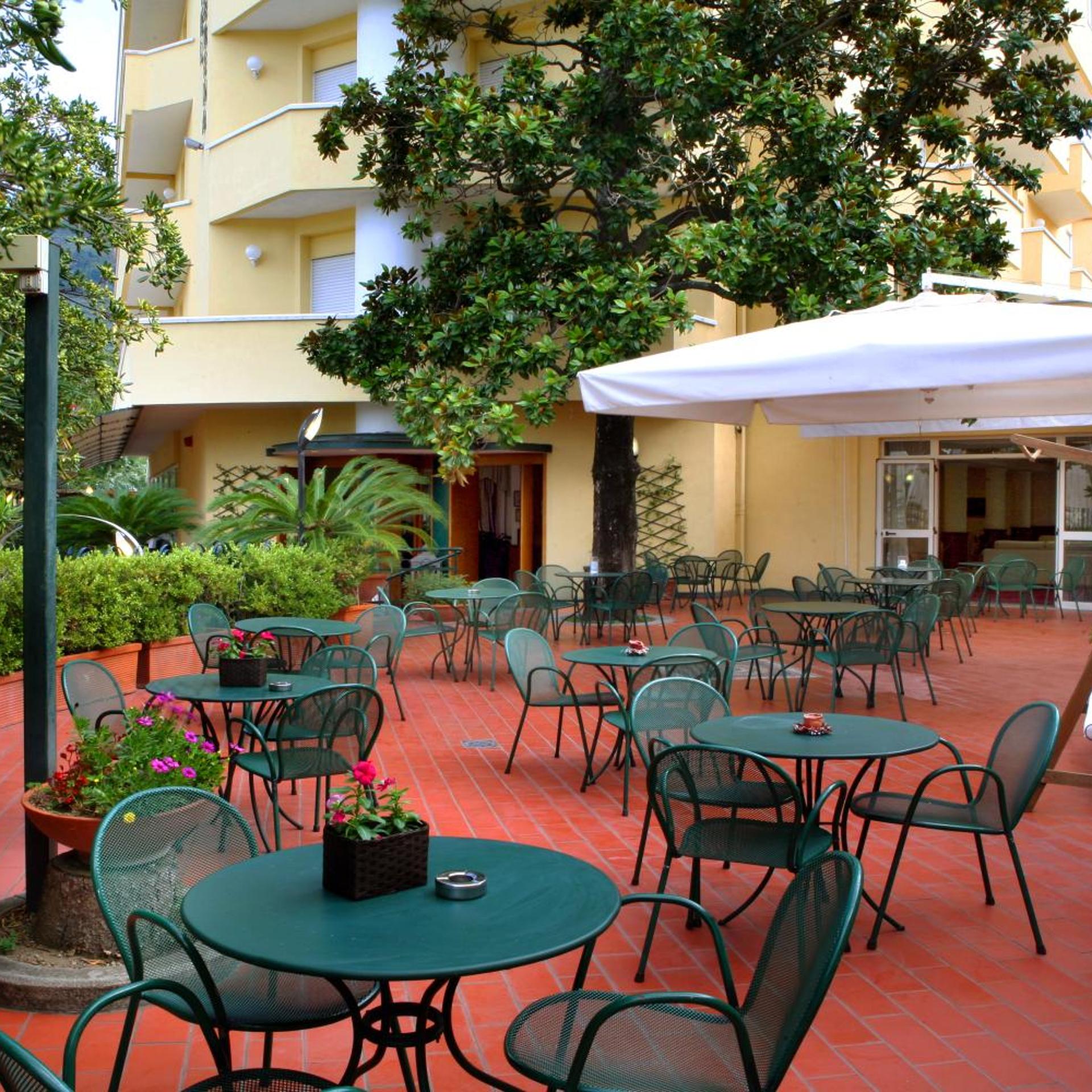 Hotel Villa Serena 39/51