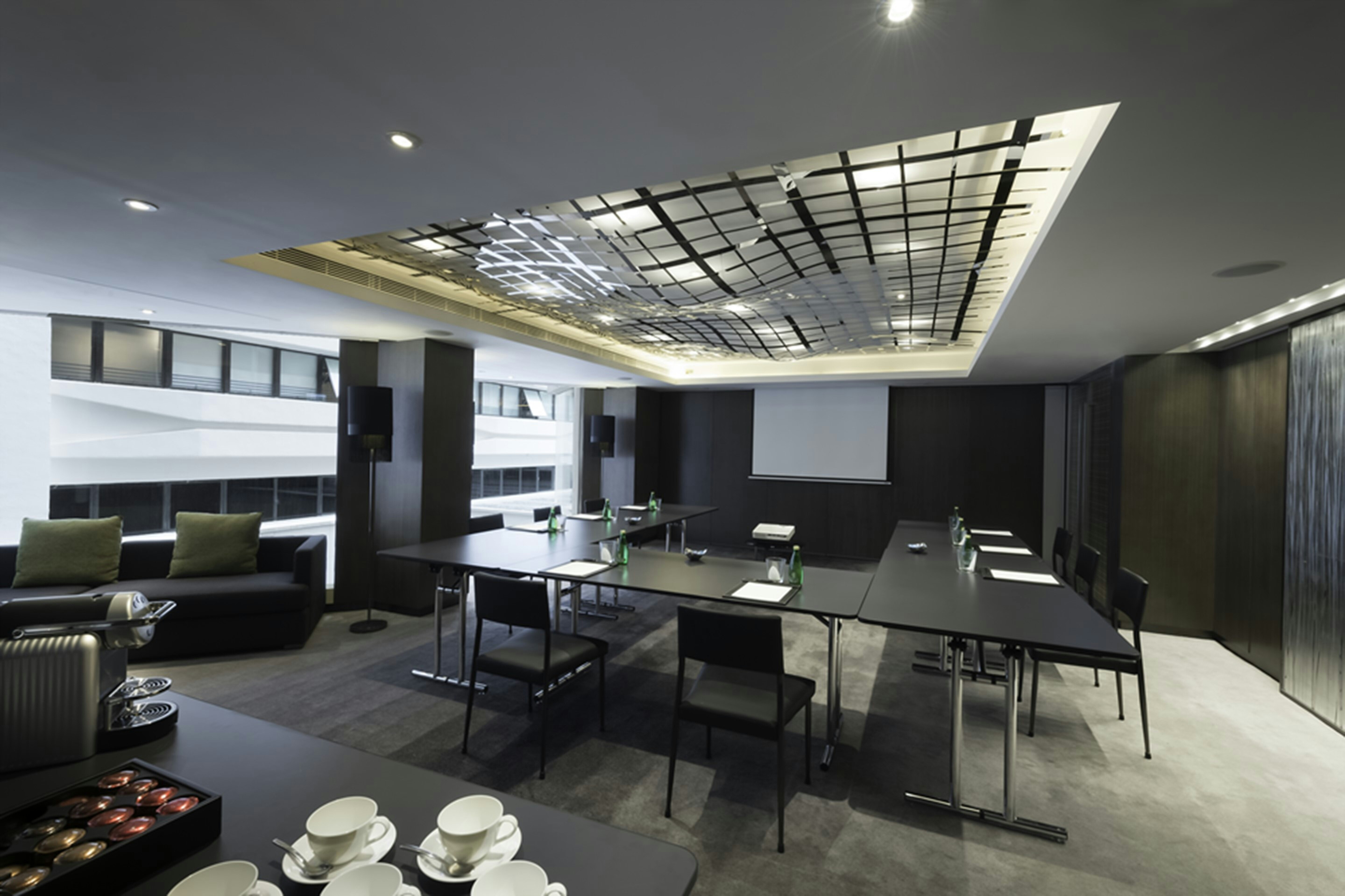 Gateway Hotel 47/50