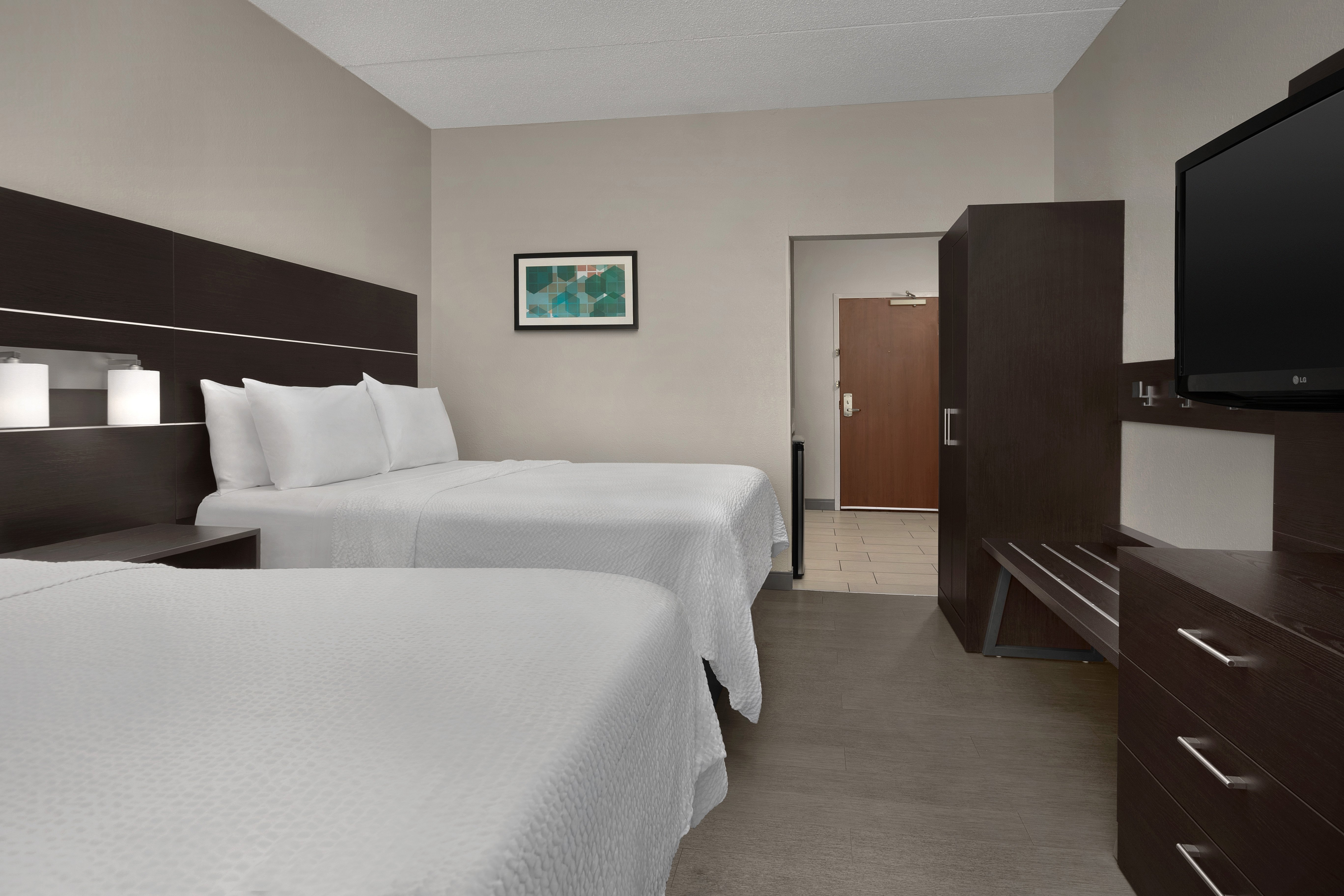Holiday Inn Express Knoxville Strawberry Plains 15/50
