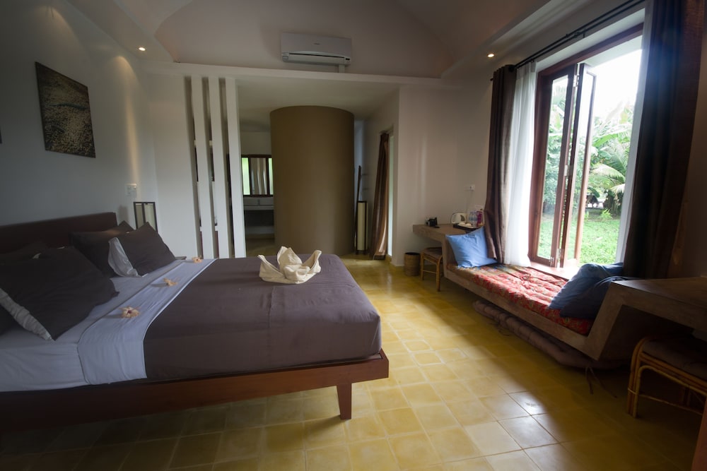 Battambang Resort 6/48