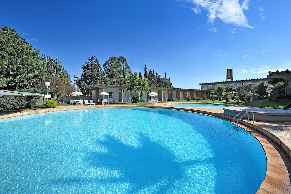 Hotel Deville Express Cascavel 31/50