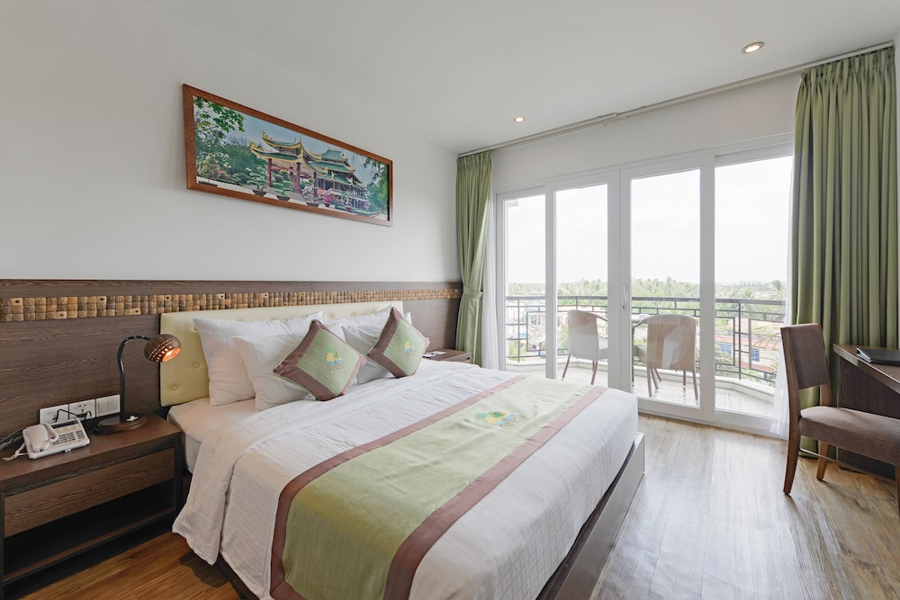 Ben Tre Riverside Resort 17/71