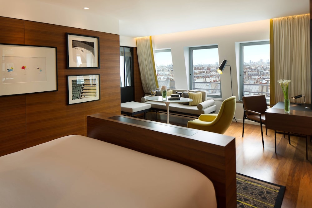 Renaissance Paris Republique Hotel 47/61