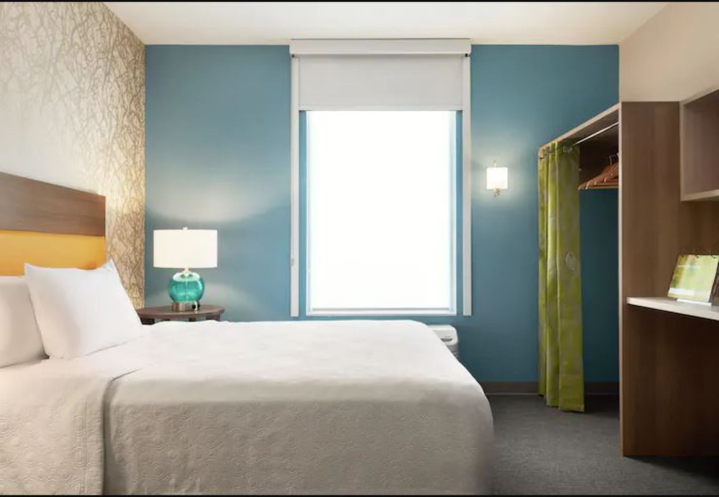 1 BEDROOM, SUITE, KING BED