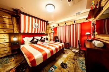 Pirate, Plus, Premium, 3 Beds