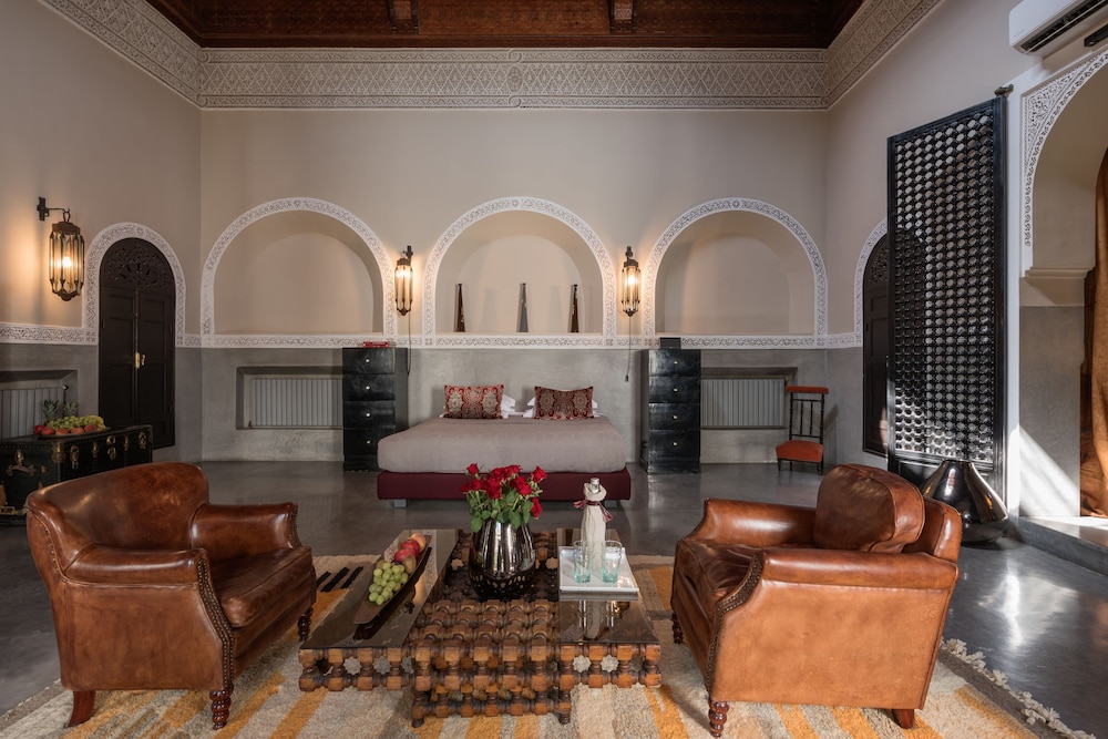 Riad 72 58/76