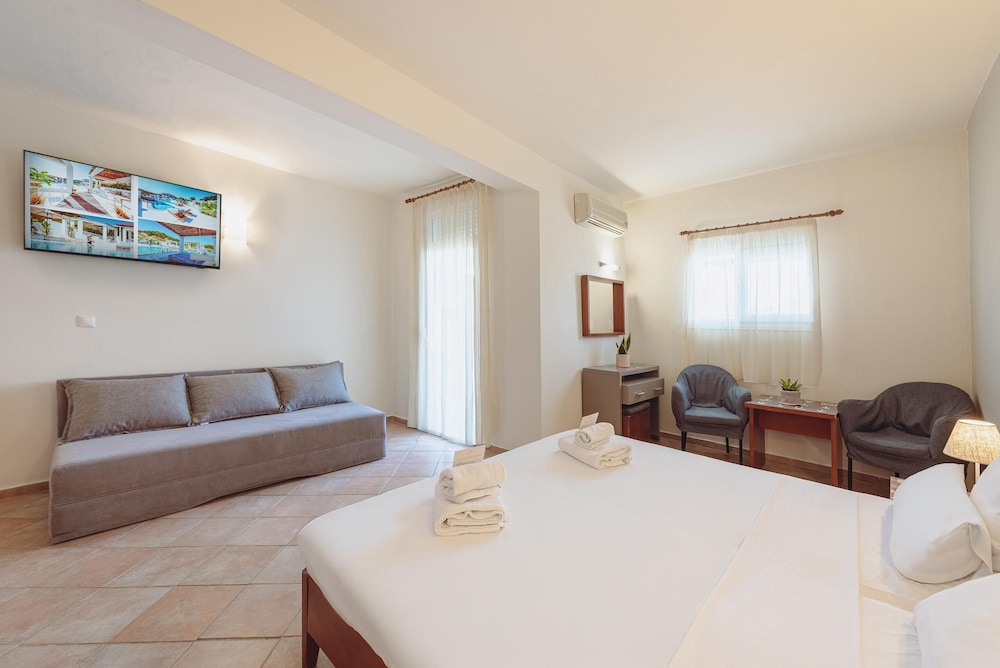 Ampelia Hotel Kassandra 9/50