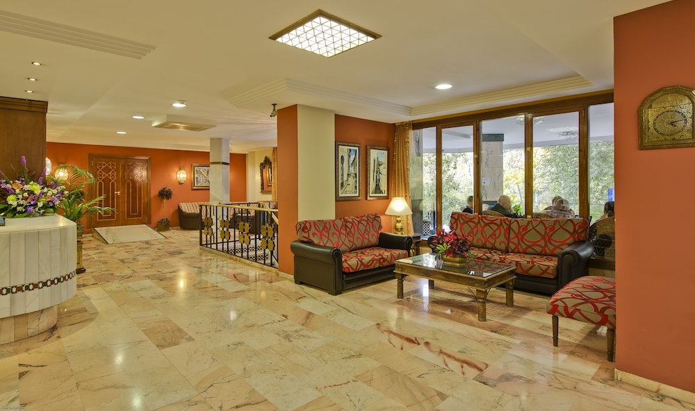 Alixares Hotel 65/82