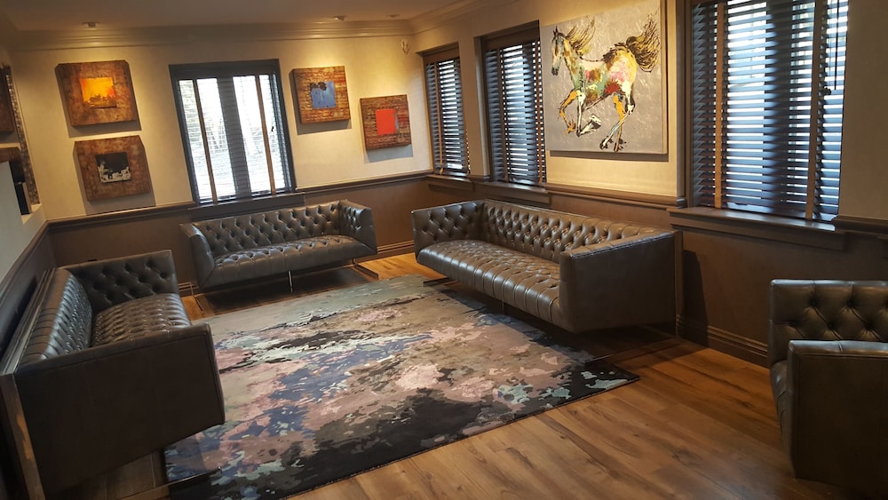 East Norwich Inn-Oyster Bay, Long Island, NY 34/54