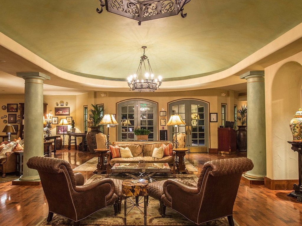 Hotel Los Gatos 27/47
