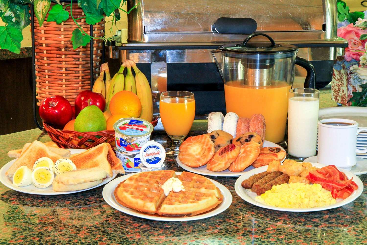 Clarion Inn Suites Miami International Airport 11/13