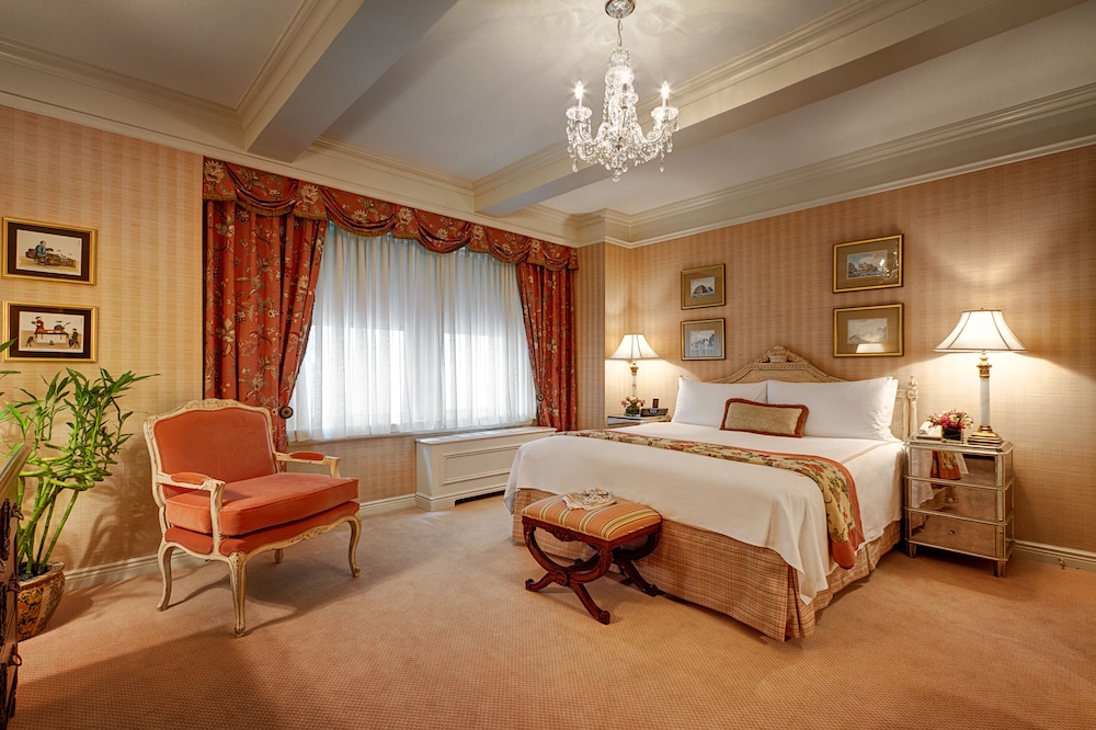 Hotel Elysee 8/31