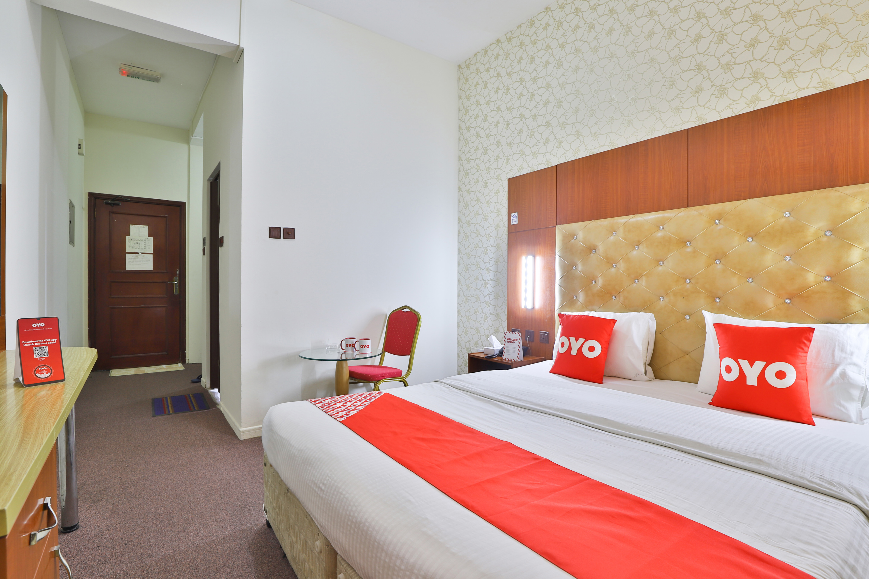 OYO 271 Parasol Hotel 8/16