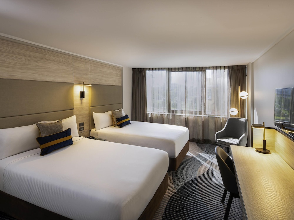 NOVOTEL SYDNEY PARRAMATTA 17/70