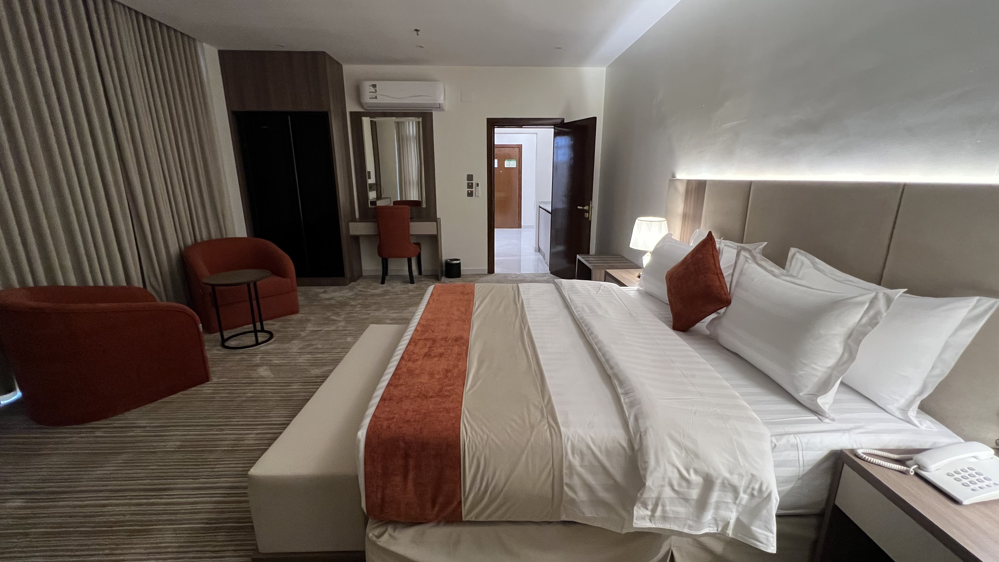 جناح جونيور، فندق إيورا(Eioraa Hotel) 1/3