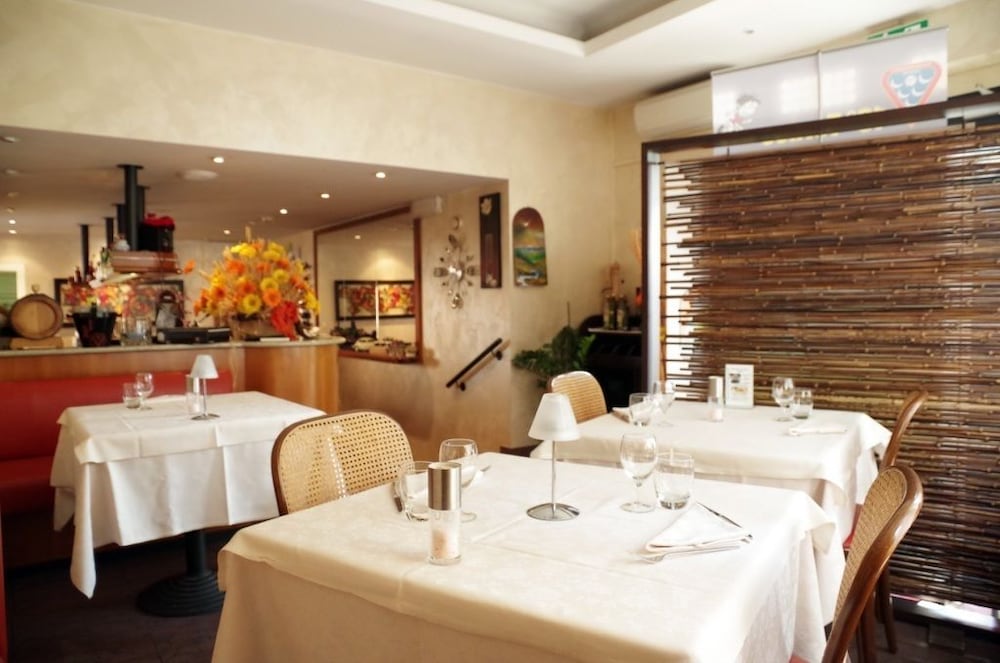 Hotel Ristorante Bahnhof Haus 33/50