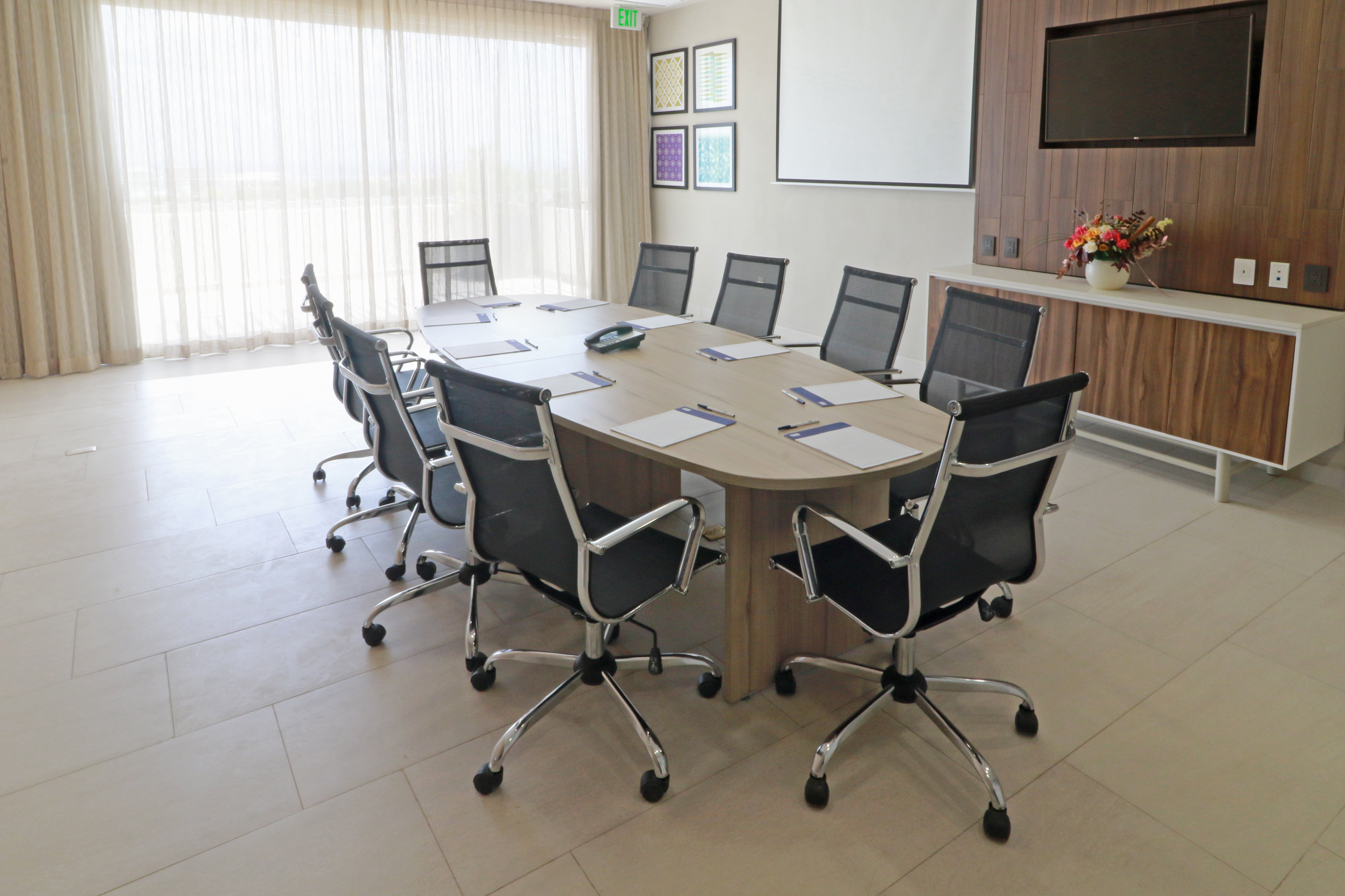 Holiday Inn Express And Suites Playa Del Carmen 63/74