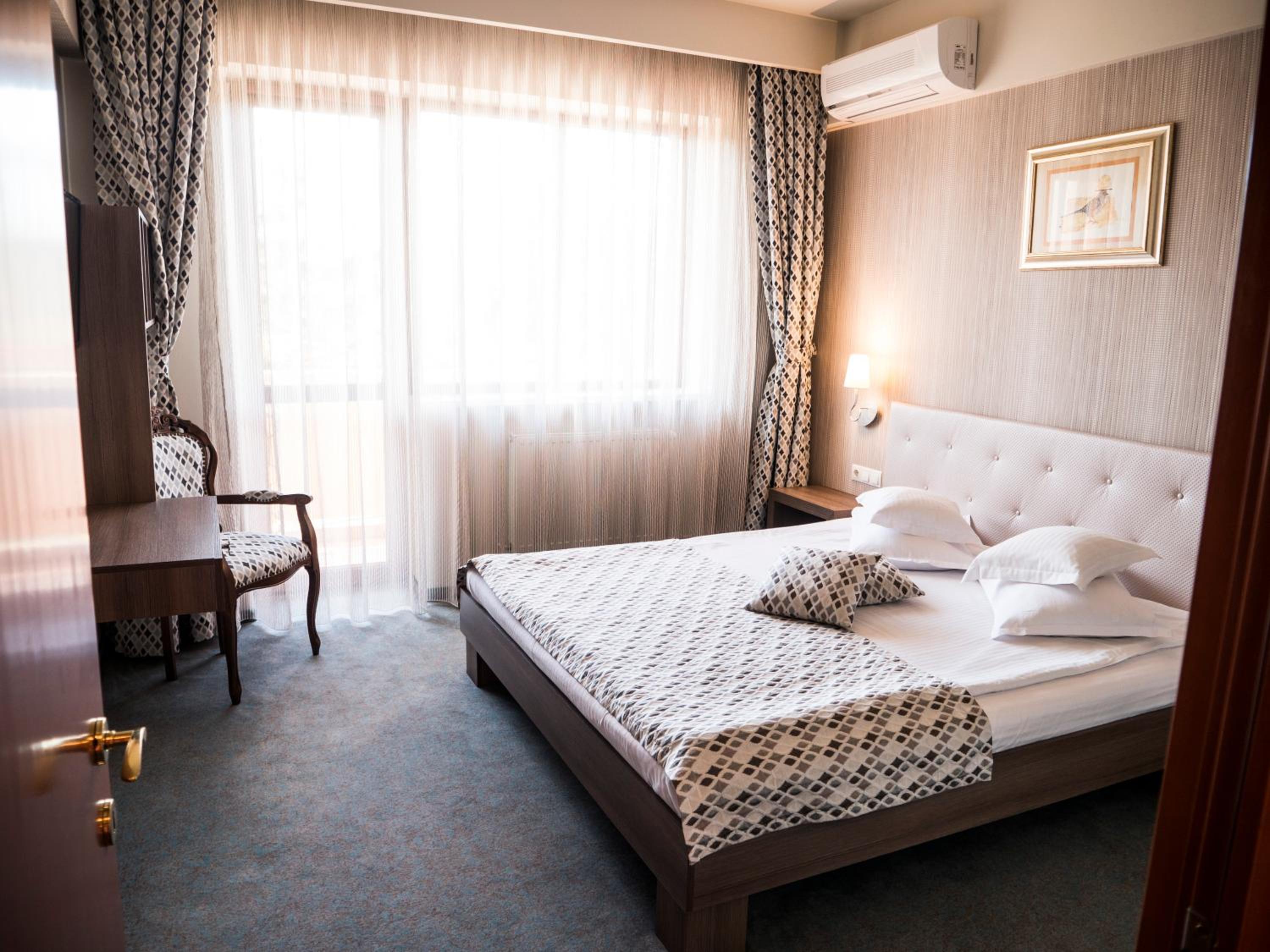 Deluxe, Suite, King Bed, Best Western Silva Hotel 3/10