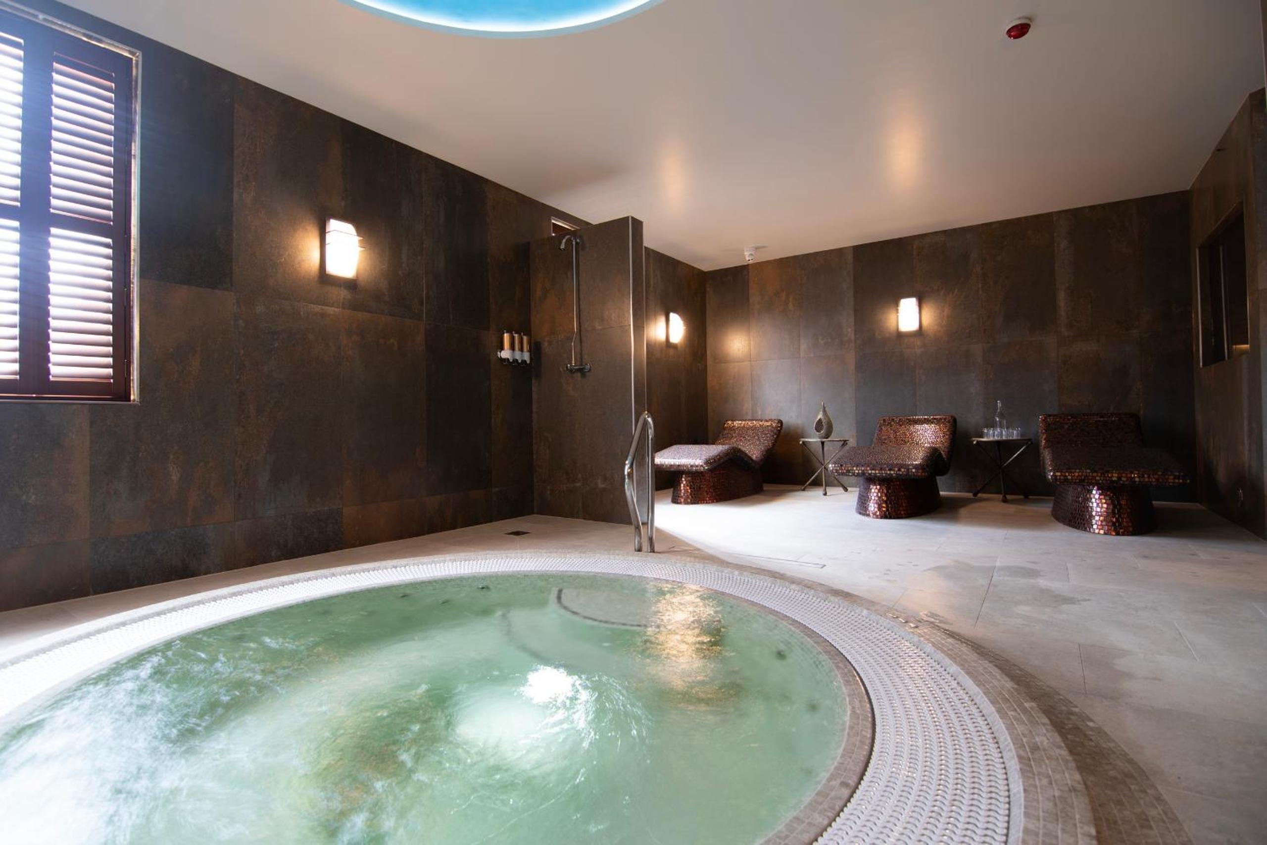 Hartnoll Hotel 33/58