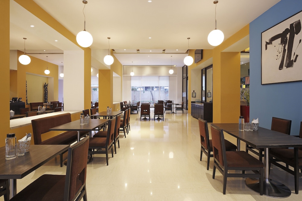 Ibis Pune Viman Nagar 52/68