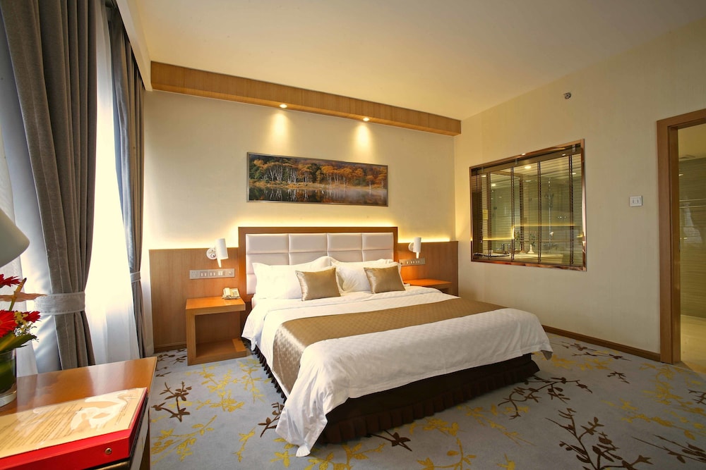غرفة قياسية بسرير كينج، Kunming Jin Jiang Hotel 3/3