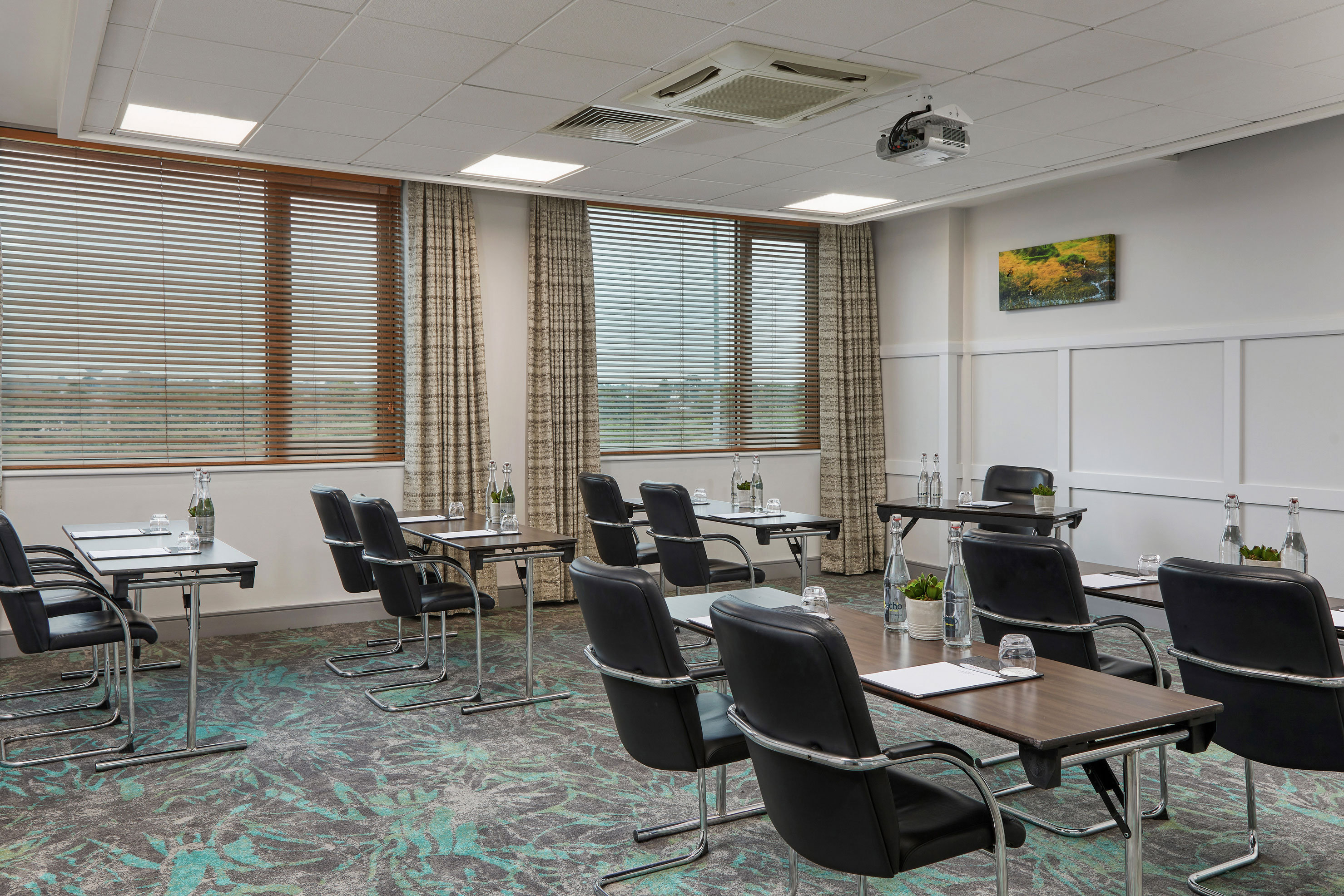 CROWNE PLAZA BLANCHARDSTOWN 63/76