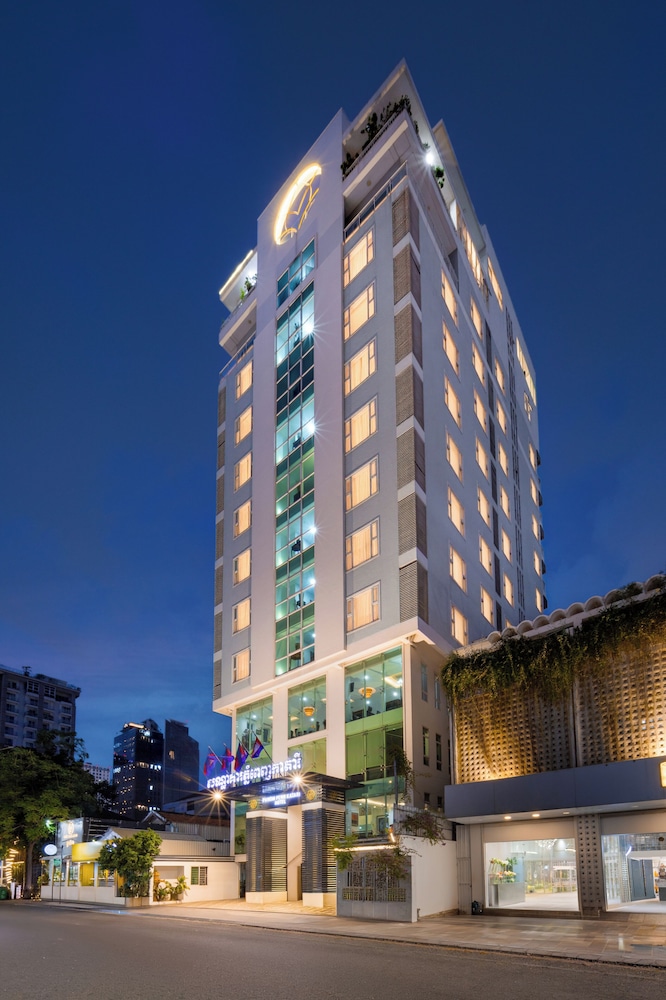 Phnom Penh Katari Hotel 3/73
