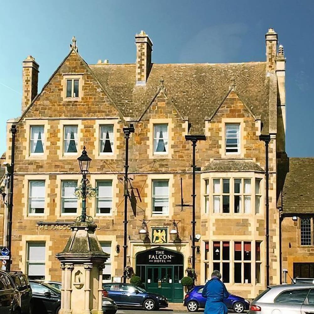 The Falcon Hotel 1/50